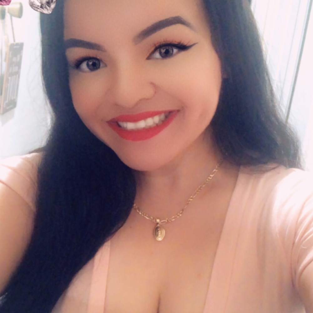 Meet your Posher, Priscilla